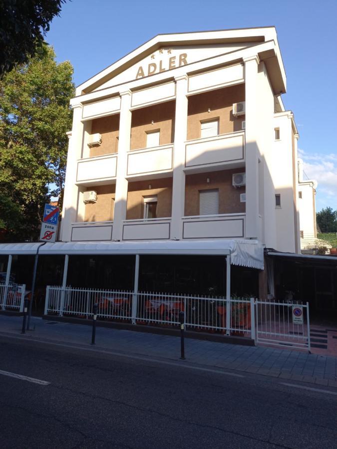 Hotel Adler Rimini Extérieur photo