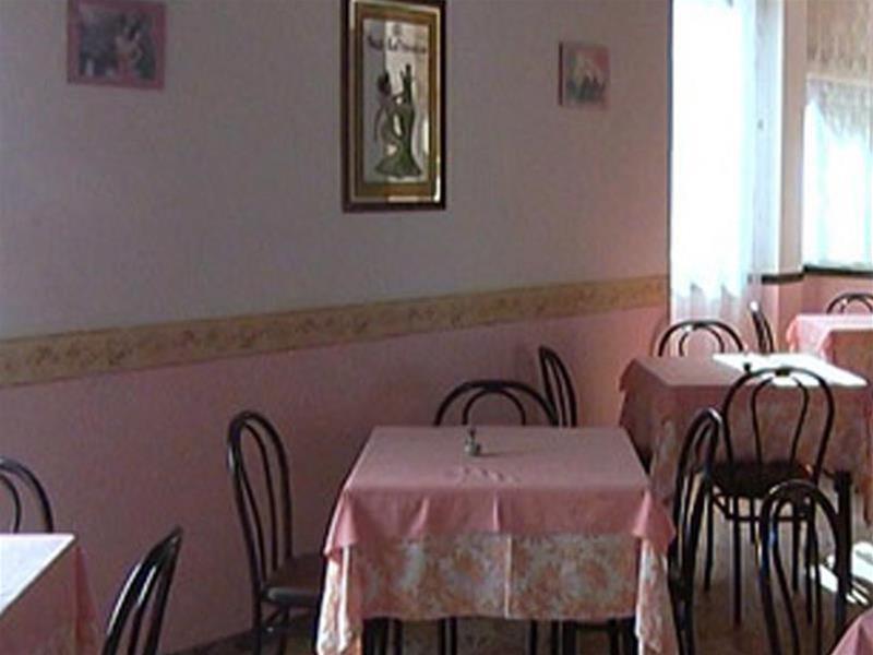Hotel Adler Rimini Extérieur photo